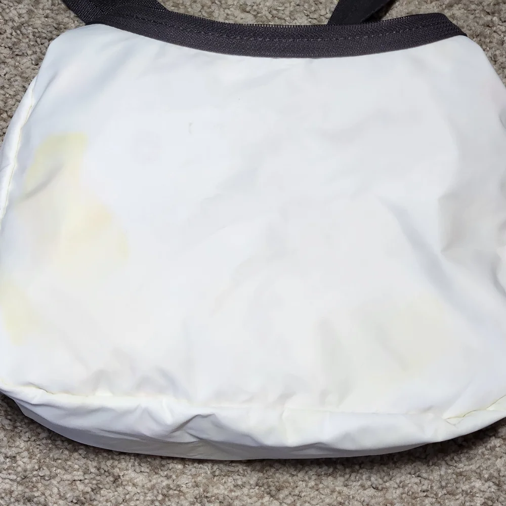 VTG Y2K Lesportsac Hobo Bag In Cutesy Print